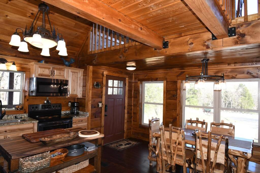 Bear Country Cabin Sevierville Eksteriør billede