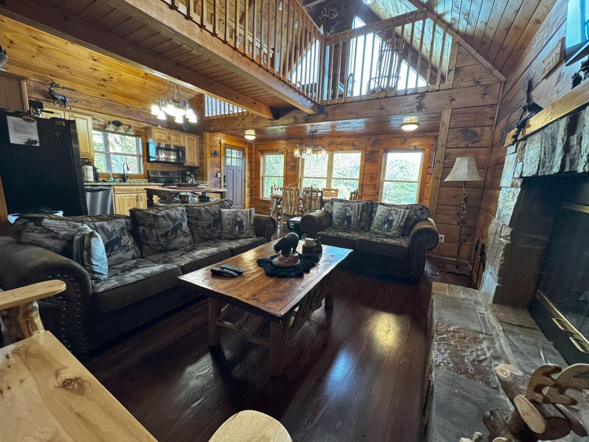 Bear Country Cabin Sevierville Eksteriør billede